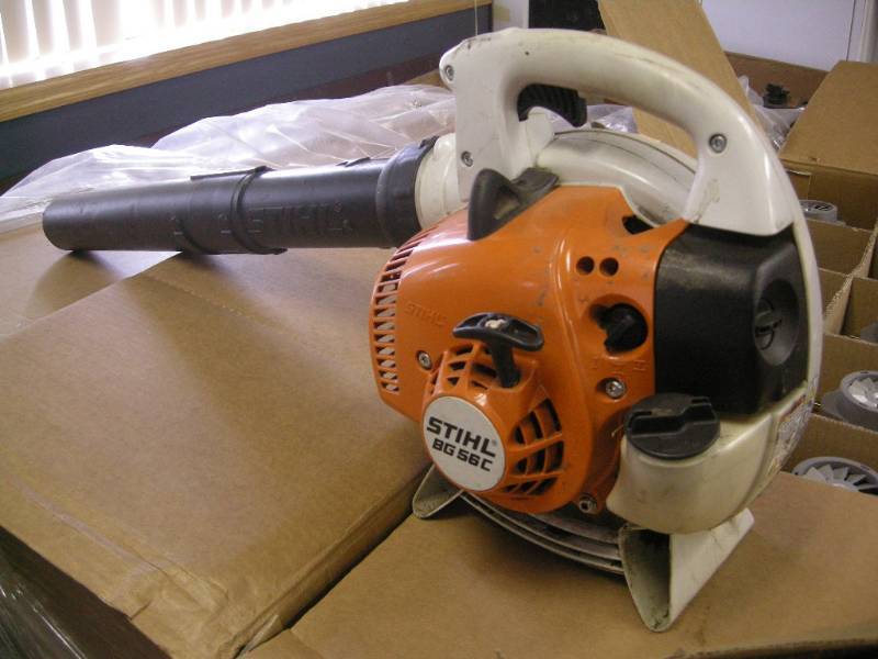 lot 205 image: Stihl Gas Leaf Blower