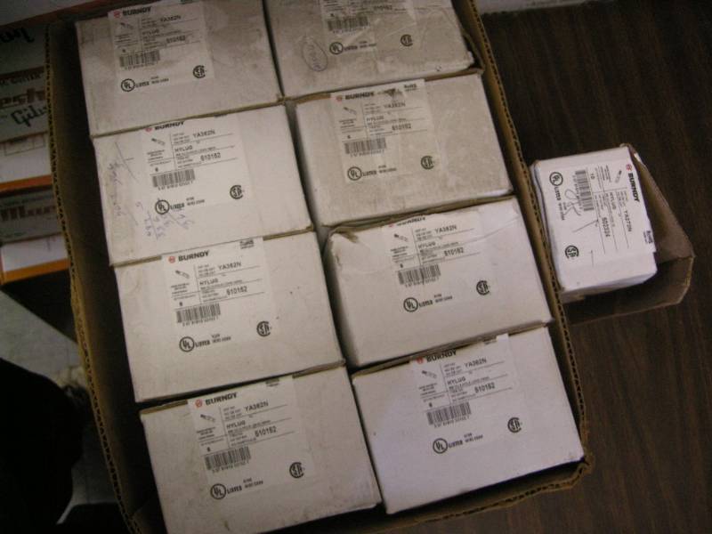 lot 227 image: Burndy HyLug Connectors