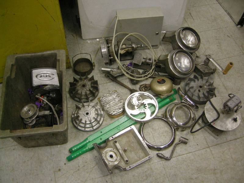 lot 228 image: Misc Metal Lot