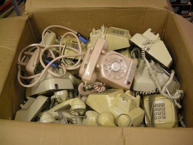 lot 237 image: Vintage Desktop DialPush Button Phones