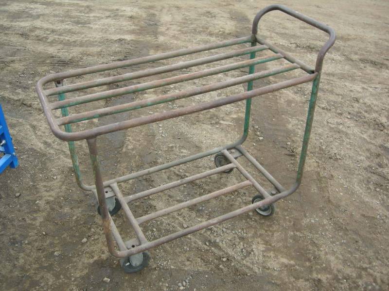 lot 258 image: Rolling Metal Cart
