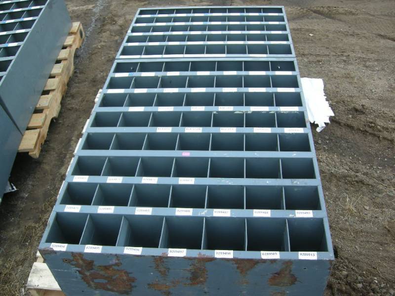lot 261 image: Metal Organizer Cabinet