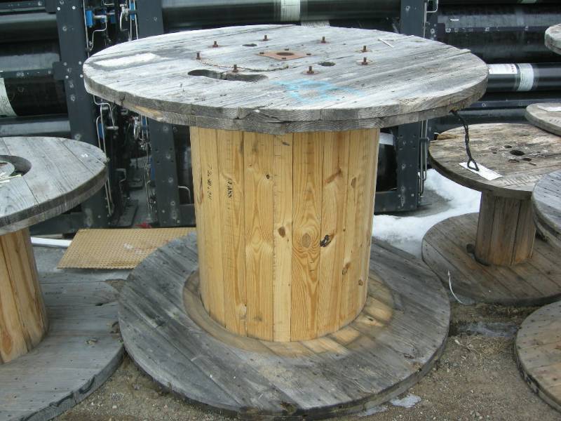 lot 265 image: Large Wooden Spool