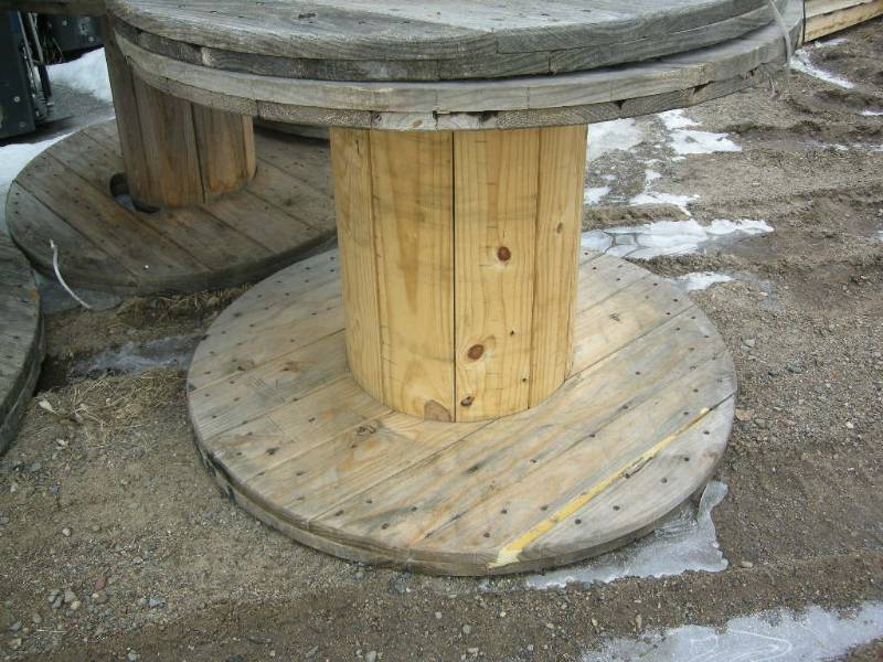 lot 267 image: Large Wooden Spool