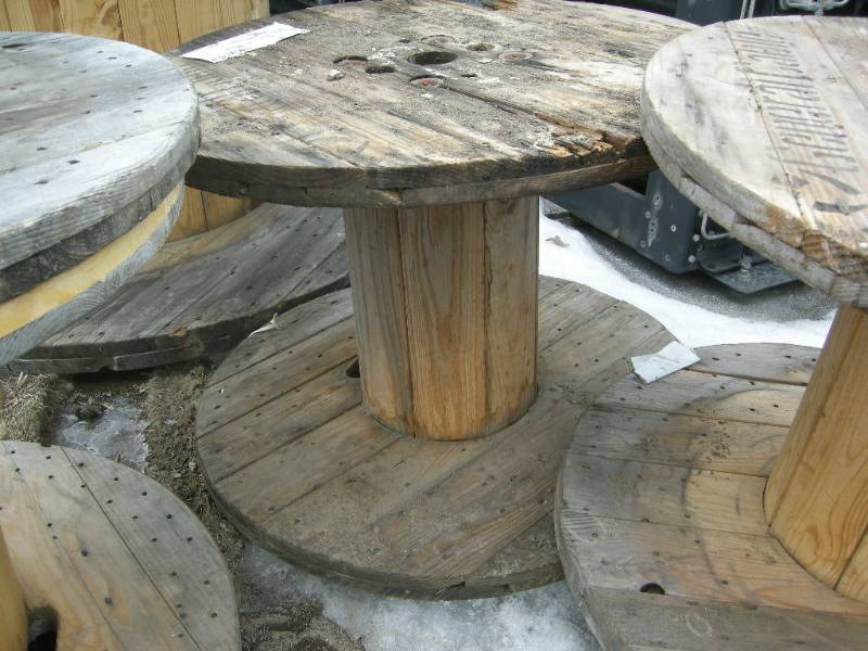 lot 269 image: Large Wooden Spool