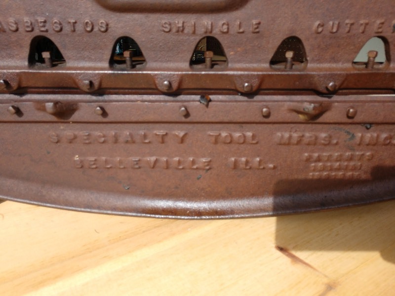 lot 9 image: Antique Asbestos Shingles Cutter
