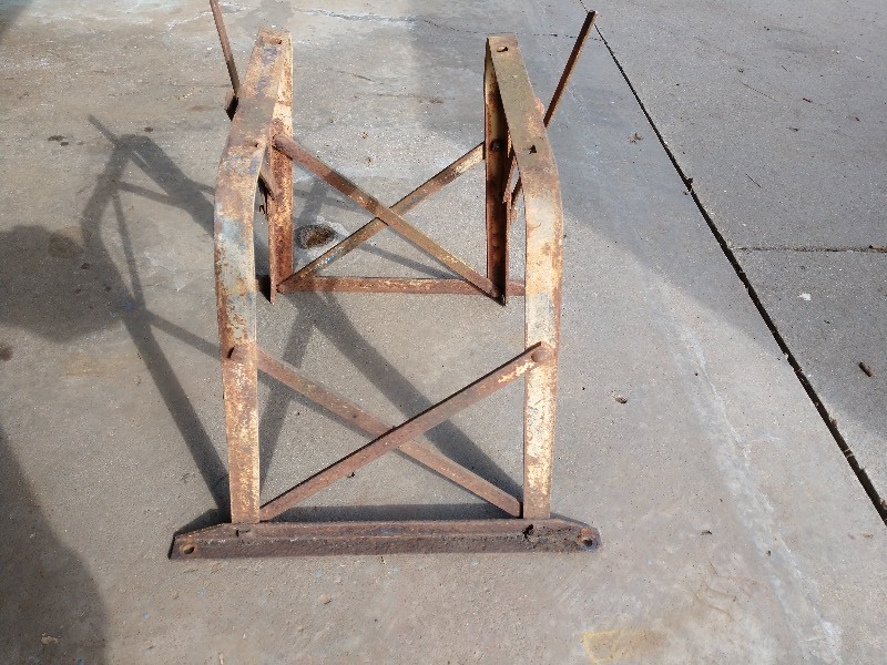 lot 11 image: X Brace Cast Iron Table Base