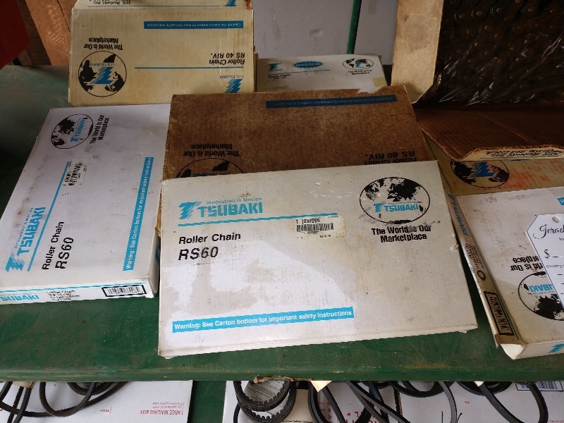 lot 24 image: Industrial Tsubaki Elevator Roller Chains