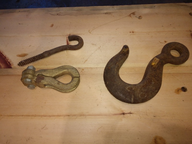 lot 61 image: Screw In Utility Hook, Newco Combination Clamp and Thimble for 12 Cable, and Eye Hoist Hook