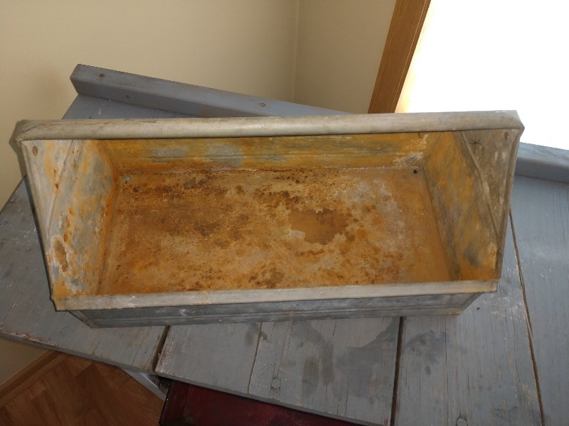 lot 74 image: Galvanized Toolbox