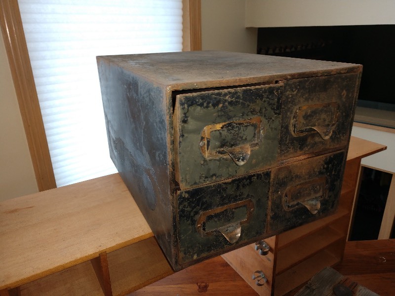lot 79 image: Vintage Four Drawer File Cabinet