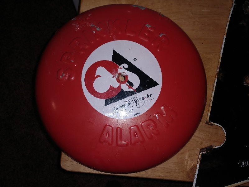lot 142 image: Automatic Sprinkler Sprinkler Alarm and If Bell Rings Call Fire Dept Sign