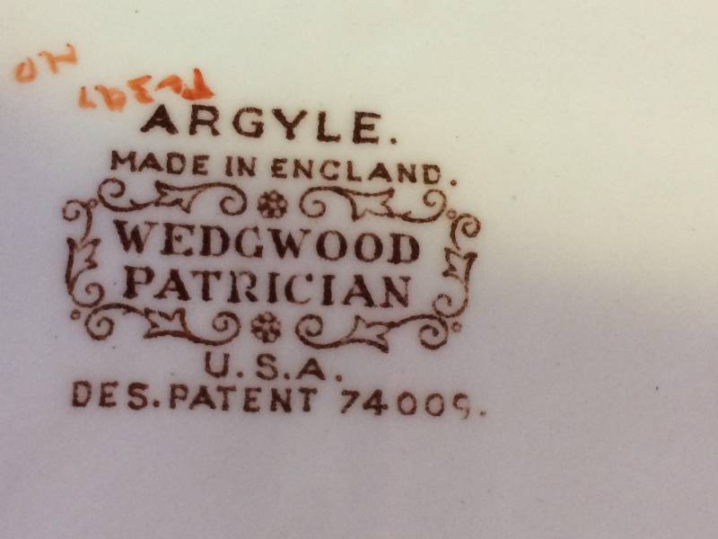 lot 16 image: Vintage China - Wedgwood Patrician, Argyle Made in England