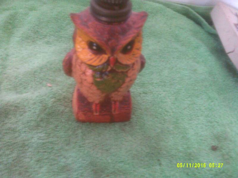 VINTAGE  OWL OIL LAMP