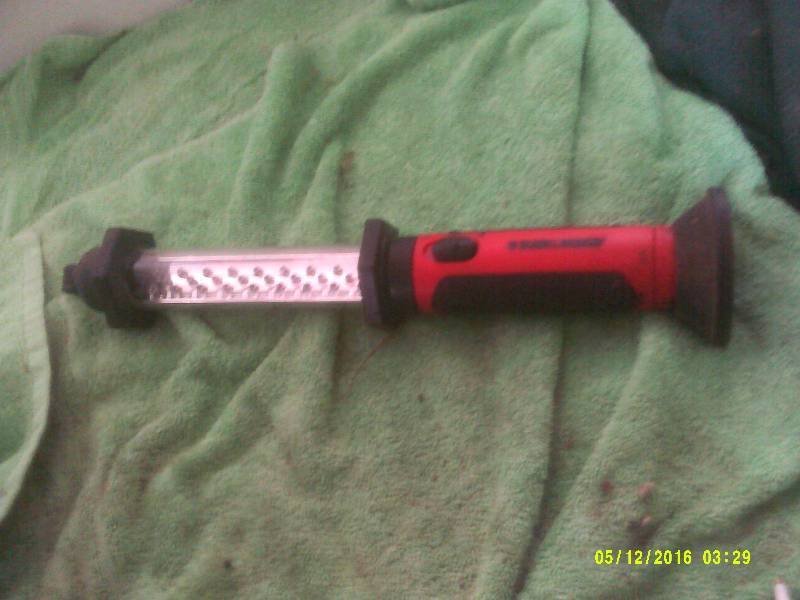 BLACK AND DECKER SHOPLIGHT