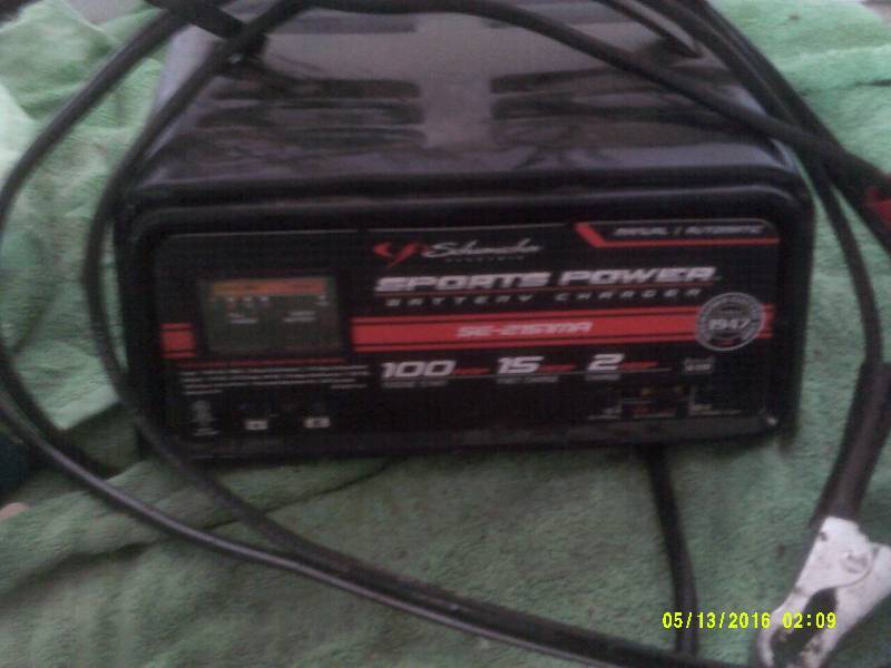 SCHUMACHER BATTERY CHARGER