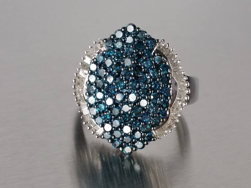 Blue Diamond Designer Ring in 14k Gold