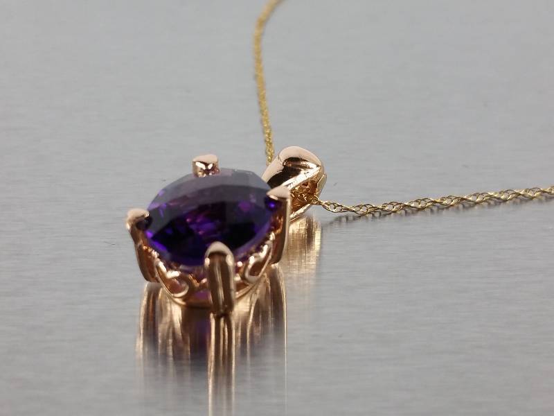 Amethyst Pendant in 14k Gold