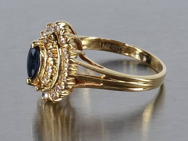Sapphire Ring in 14k Gold