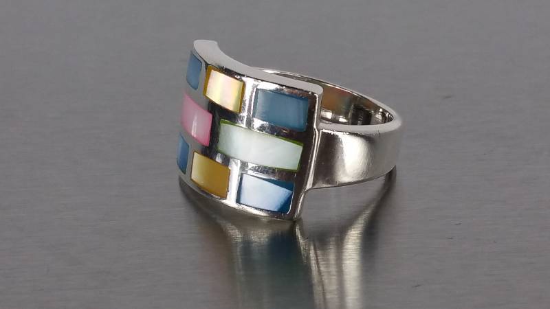 Inlaid Ladies Ring