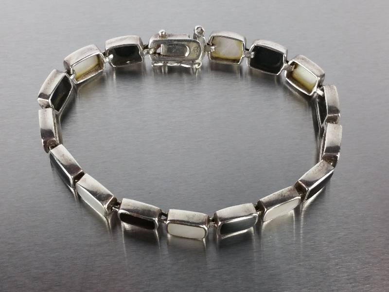 Black and White Inlaid Bracelet