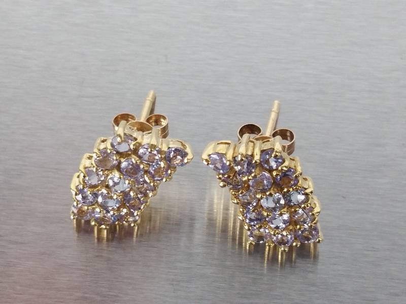 Tanzanite Earrings in 14k Gold