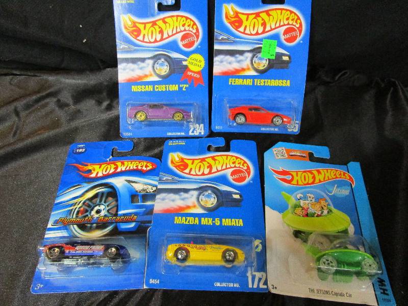 lot 44 image: Various Hot Wheels