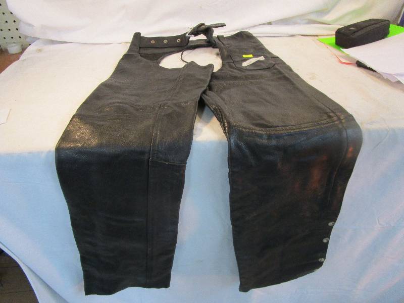 lot 60 image: Small Leather Chaps