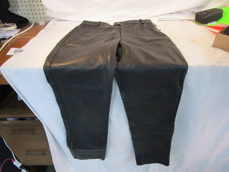 lot 62 image: size 14 unused leather pants tags still on