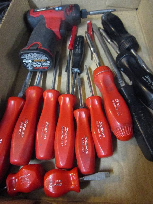 lot 95 image: SNAP ON screw drivers and Cordless Screw Gun tested works (no charger)