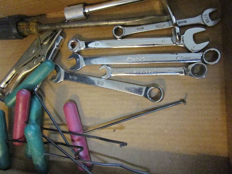 lot 111 image: Misc wrenches and tools