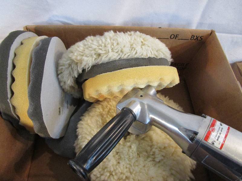lot 115 image: MAC 8inch angle polisher model 8T720