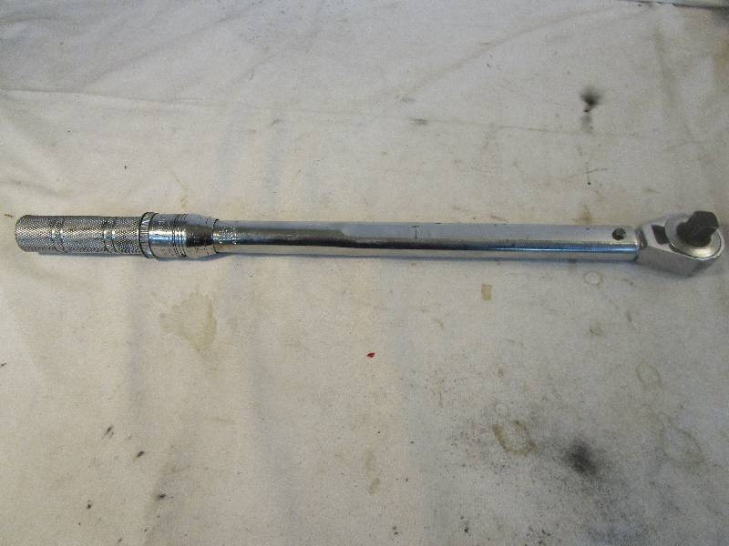 lot 117 image: Craftsman torque wrench