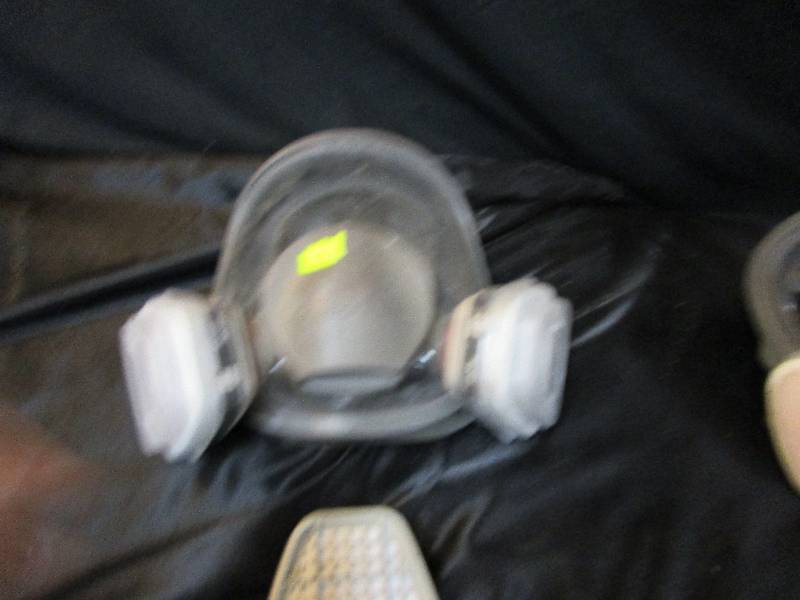 lot 134 image: 3M Respirator Masks
