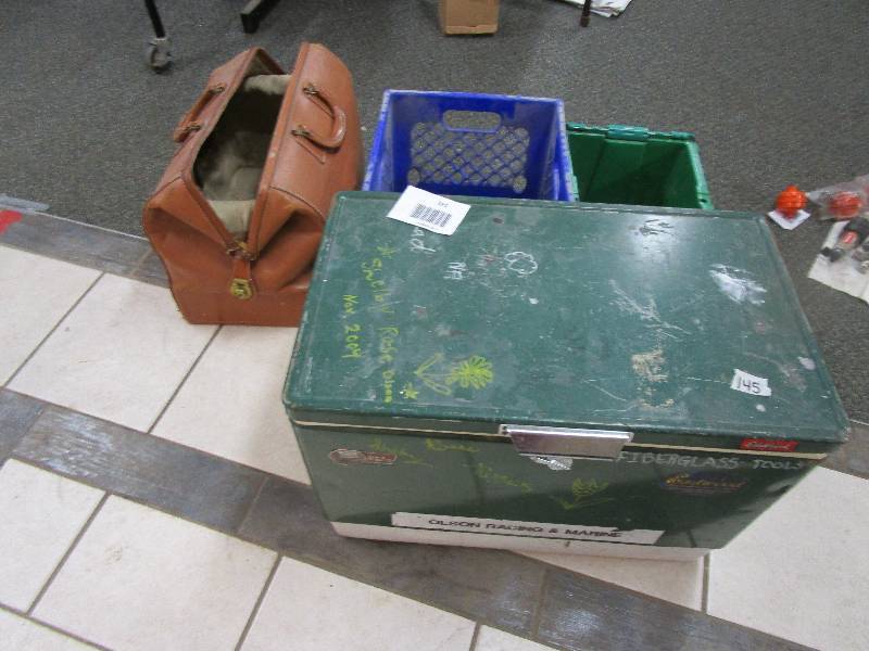 lot 141 image: Coleman Cooler, Crate, Tub and Bag