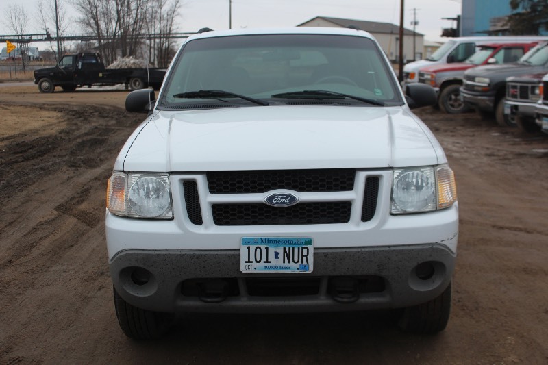 2002 Ford Explorer Sport