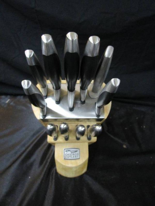 Chicago Cuttlery Knife Set