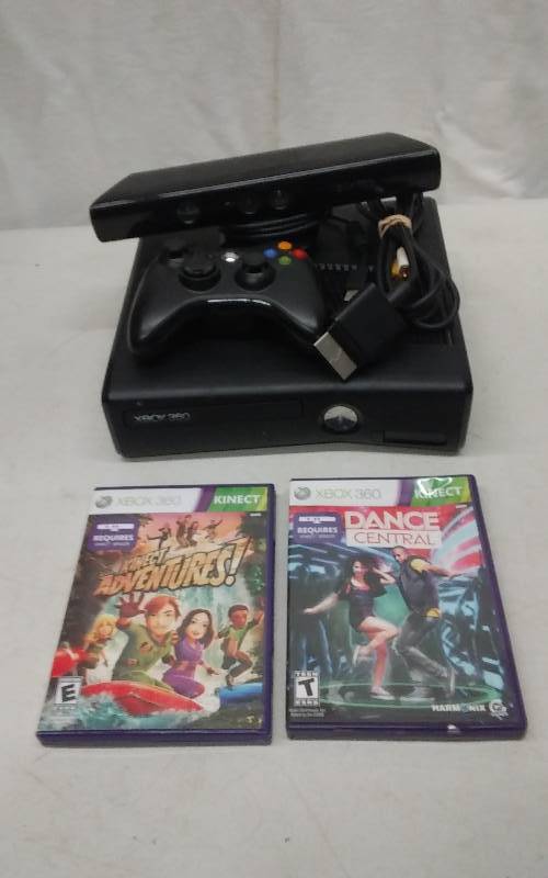 X-Box 360 Console, Kinect Camera, Wireless Controllers, 2 Games (No Power Cord)