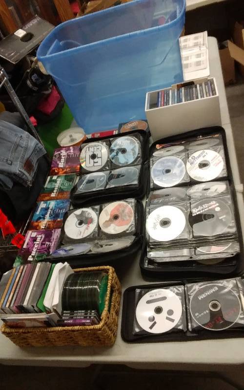 Large Lot Of CDs-Mostly Rap & Hip Hop