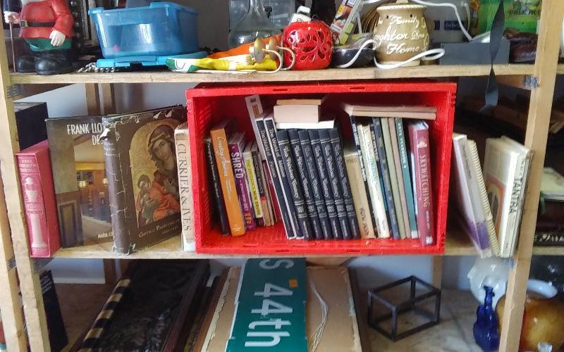Large Lot Of Vintage Books (Nice Old Picture Books)