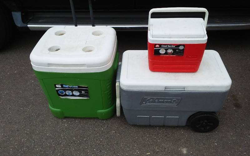 lot 13 image: 3-Assorted Coolers