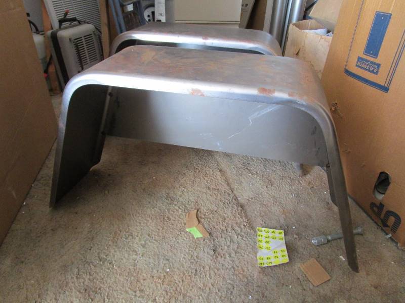 lot 144 image: (2) (New) Trailer Fenders
