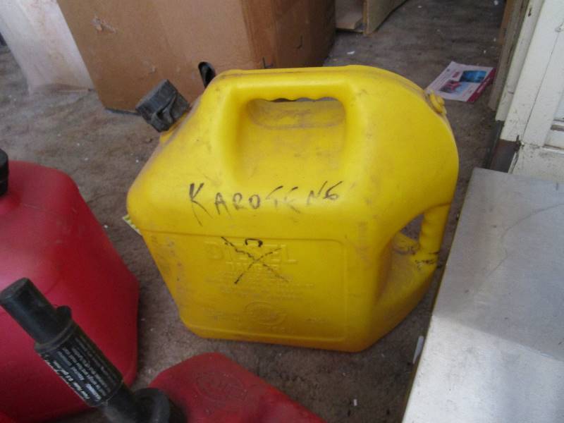 lot 145 image: (4) Gas Cans, Stainless Steel Grille