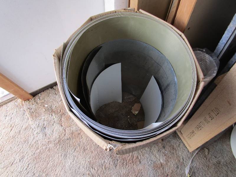 lot 149 image: Mobile Home Skirting, Granite Countertops, Wall Pieces