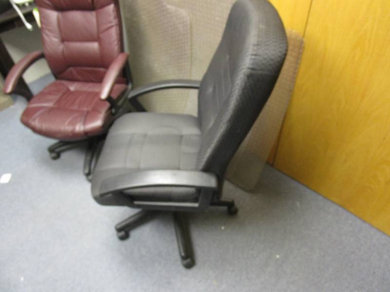 lot 129 image: (2) Office Chairs (3) Chair Runners