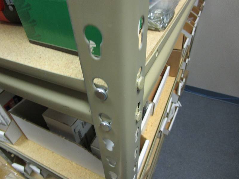 lot 13 image: Metal Rack (no contents)