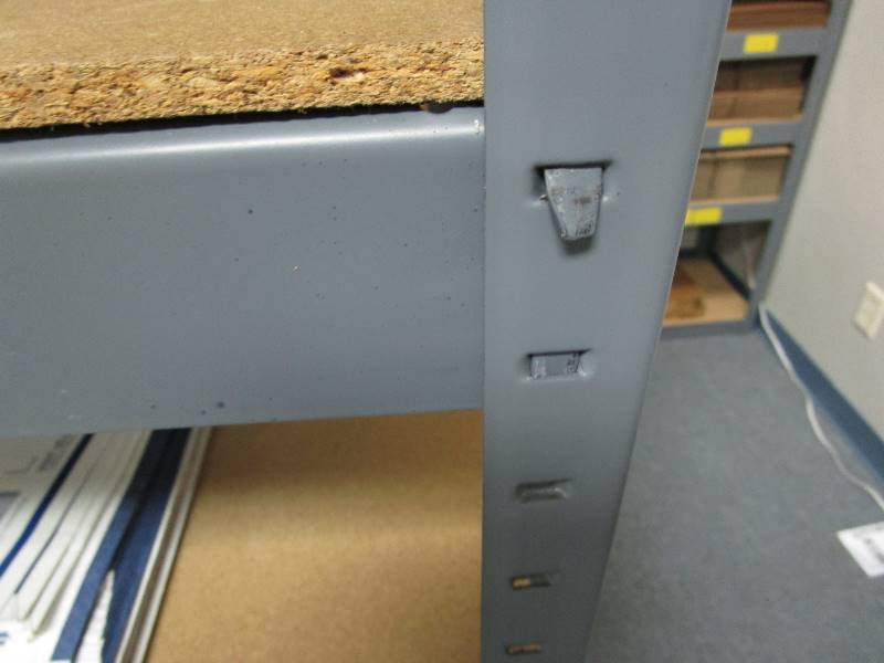 lot 23 image: Metal Rack (no contents)
