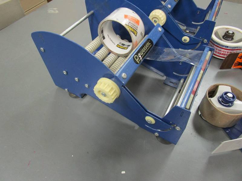 lot 36 image: (4) Tape Dispensers