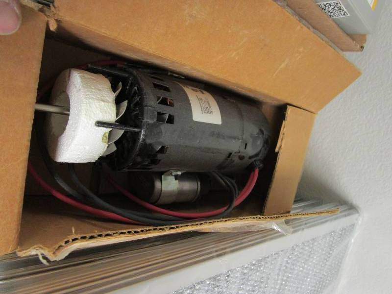 lot 42 image: HVAC Parts