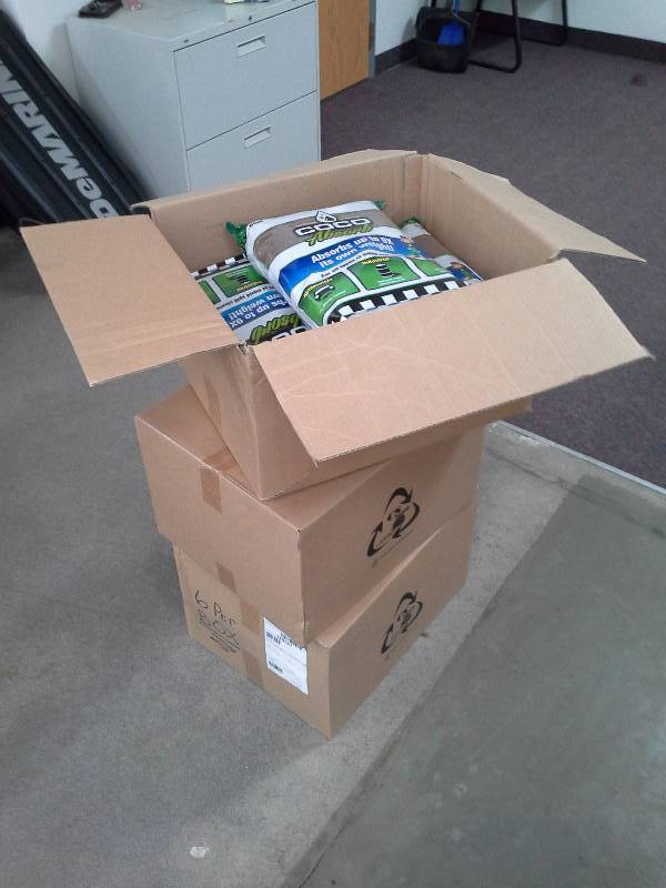 lot 111 image: 17 Bags of Coco Absorbent Universal Absorbent